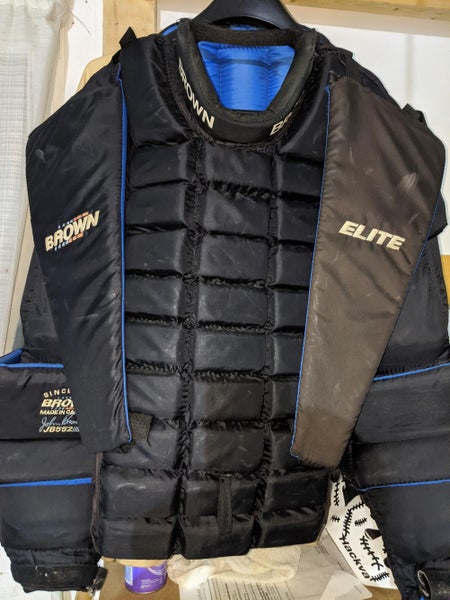 Used Senior Large Other Goalie Chest Protector