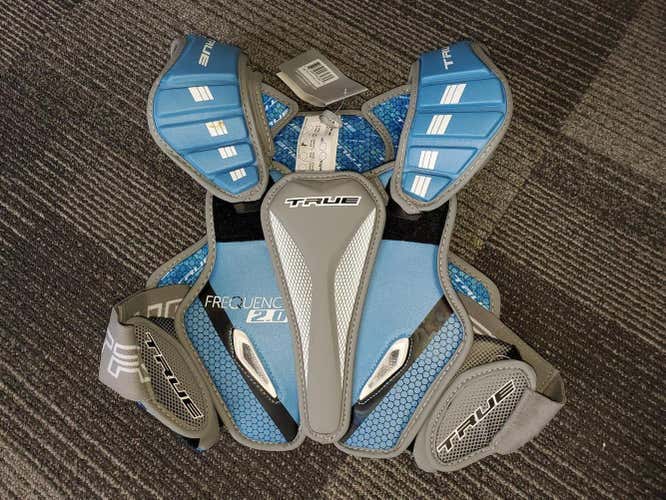 New True Frequency 2.0 Hybrid Shoulder Pads - Size MD