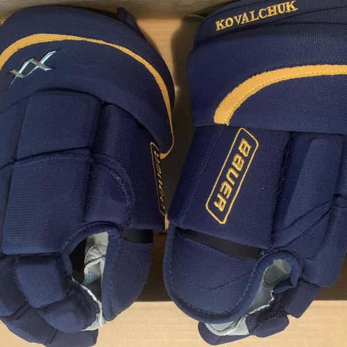 Ilya Kovalchuk Atlanta Thrashers Bauer Vapor XX Pro Stock Gloves