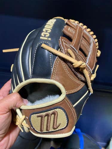 New Right Hand Throw Htg 11.5" Baseball Glove