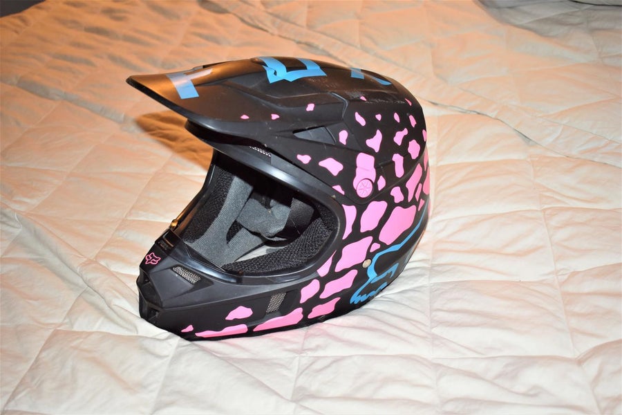 Fox V1 Youth Motocross Helmet, Youth Medium