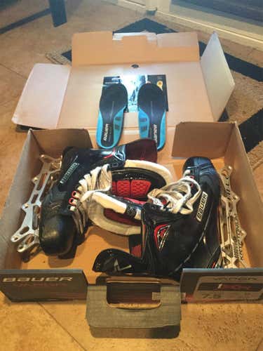 Bauer Vapor 1XR Size 7.5D Like New