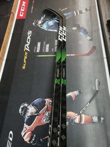 2 Pack | P90M | 85 Flex | New CCM RibCor Trigger 4 PRO RH Hockey Stic