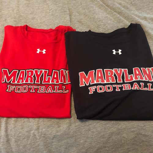 2 Adult Large Under Armour Shirt