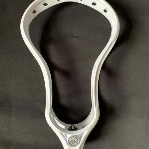 White New Unstrung Tactik 2.0 Head