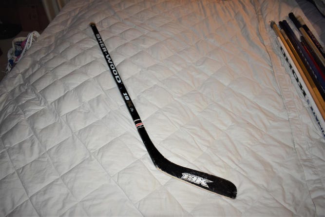 Sher-Wood 19K SR Hockey Stick