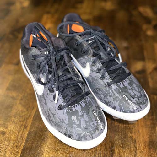 Women’s Nike Huarache Elite 2 Softball Metal Cleats 7/8