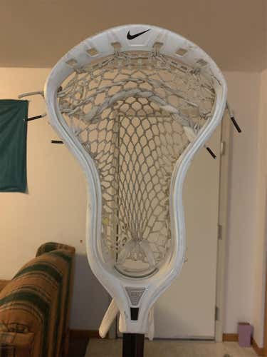White Used Strung Lakota 2 Head