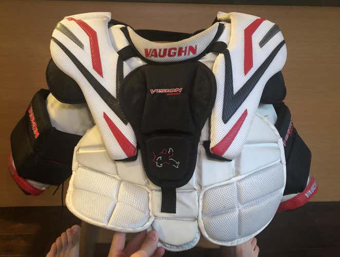 Junior Small Vaughn Vision 9200 Goalie Chest Protector