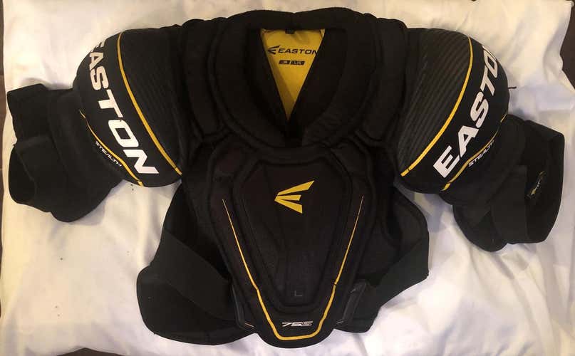 Junior Large Easton Stealth 75S Shoulder Pads