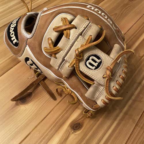 High School/College Infield A2000 1786 Limited Edition 11.5" Baseball Glove