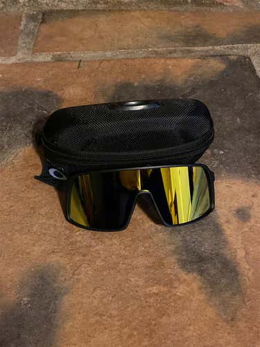Men's Oakley Sutro Sunglasses