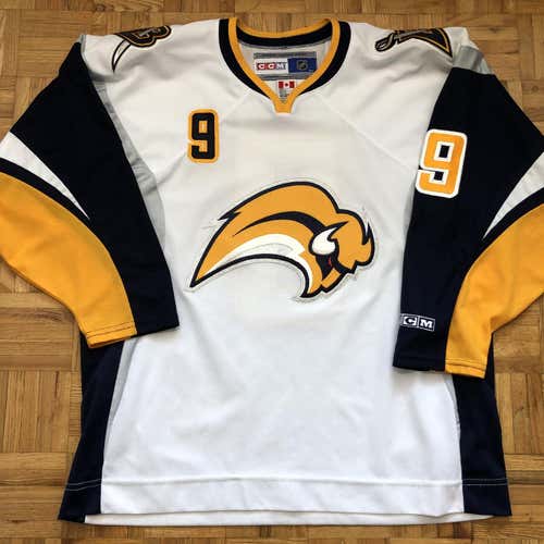 Derek Roy Buffalo Sabres CCM Size Large Jersey