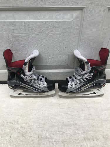 Used Junior Bauer Vapor X900 Hockey Skates Regular Width Size 5.5