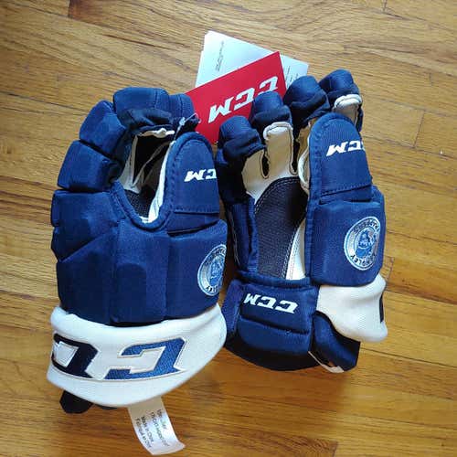 New CCM Tacks 65C Navy / Beige Senior Gloves 14" Pro Stock Langley Trapper Gloves