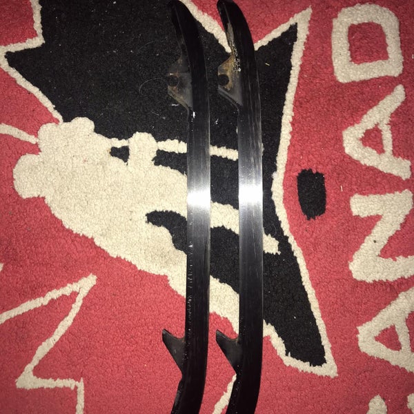 Used LS2 Blackedge Runners 263mm