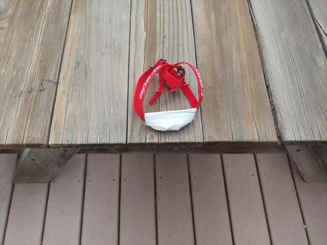 Brand new cascade red chinstrap