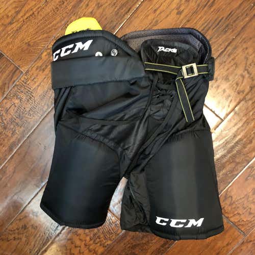 Black Junior XL CCM Tacks 3092 Hockey Pants