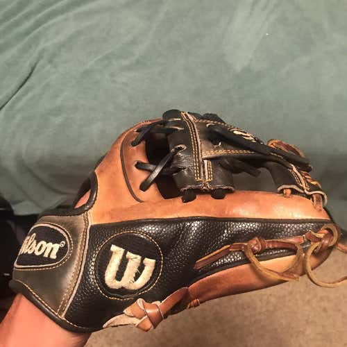 Used Right Hand Throw A2000 11.25" Baseball Glove