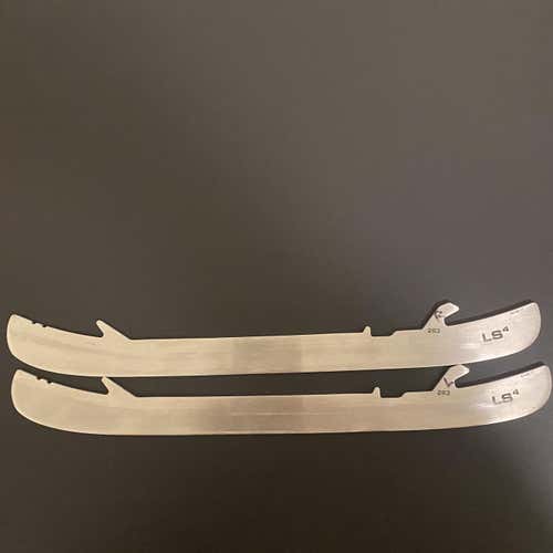 Used Bauer LS4 263 mm