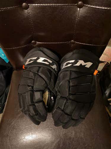 Senior CCM Jetspeed FT1 14" Gloves