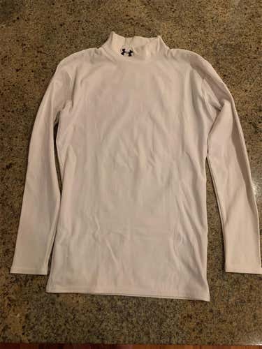 White Under Armour Turtle Neck Long Sleeve Compression Shirt, size Medium