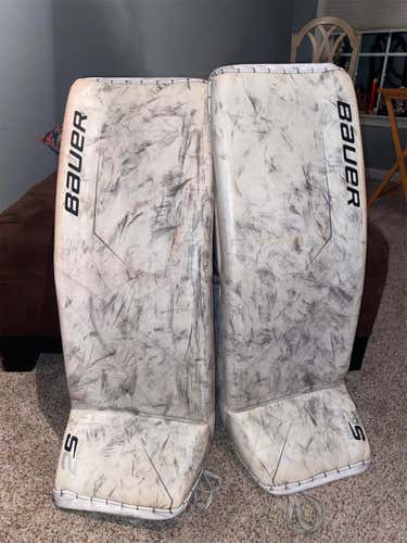 White Used 33" Bauer Supreme 2S Pro Goalie Leg Pads