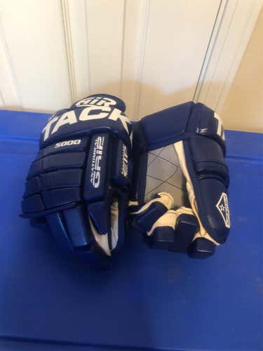 Tackla 5000 Navy Blue Ice Hockey Gloves