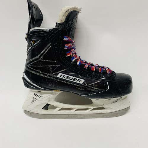 Junior Bauer Supreme 1S Regular Width Size 4.5 Hockey Skates