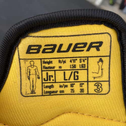 Junior Medium Bauer Supreme 150  Shoulder Pads