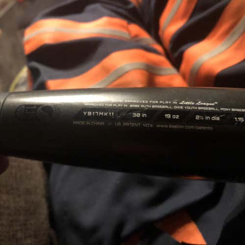 Kid Pitch (9YO-13YO) USSSA Certified Composite Mako Beast (-11) 19 oz 30" Bat