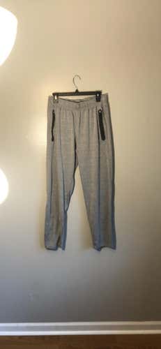 Reebok Gray Men's Medium/Large Workout Pants