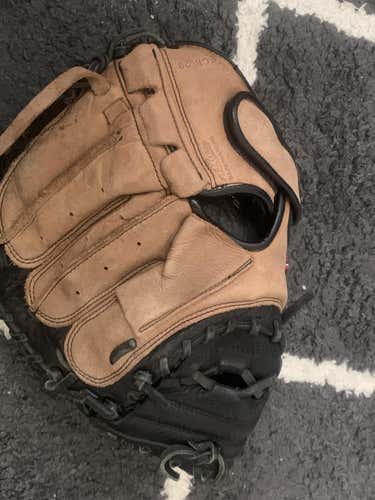 Brown Used Kid Pitch (9YO-13YO) Rawlings Left Hand Throw Catcher's Baseball Glove 12"