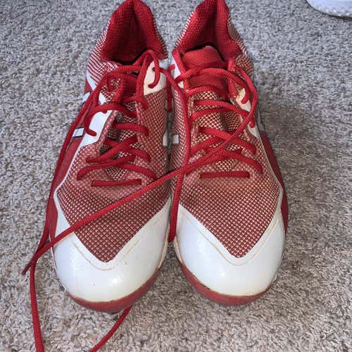 Red Men's Metal Low Cut