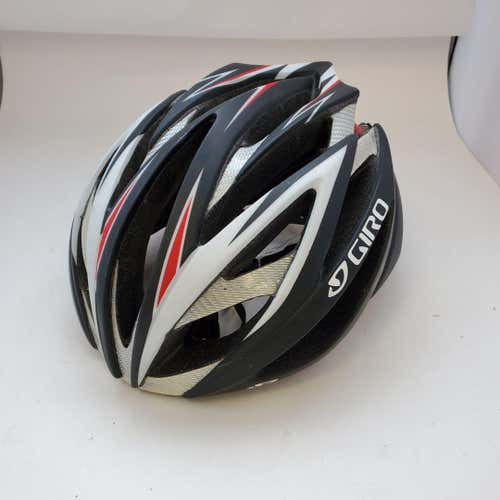 Used Giro Lg Bicycles Helmets