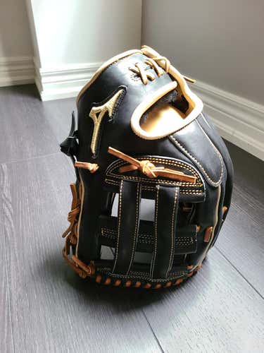 NWOT Mizuno Pro Select 12.75" Glove - GPS1-BK-700DH
