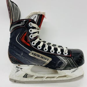 Junior Bauer Vapor XLTX Pro Regular Width Size 2.5 Hockey Skates