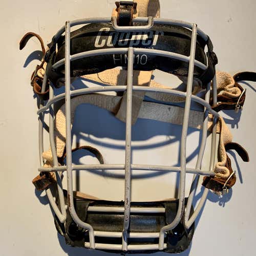 Vintage Cooper HM10 Goalie Mask / Cage