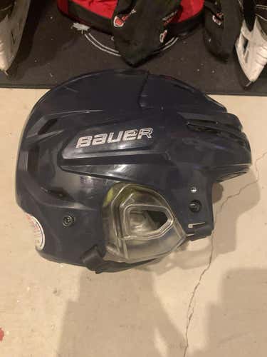 Blue Used Medium Bauer Re-Akt Helmet
