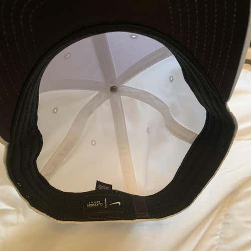 White Men's Large Nike