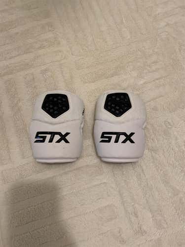 Used Medium STX Cell IV Arm Pads