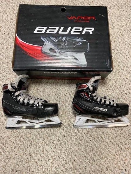 Used Junior Bauer Vapor X700 Hockey Goalie Skates Regular Width Size 3.5
