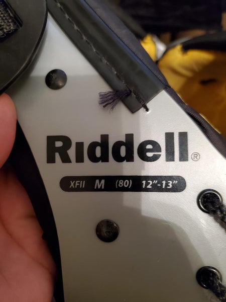Used Medium Riddell Rival Youth Shoulder Pads
