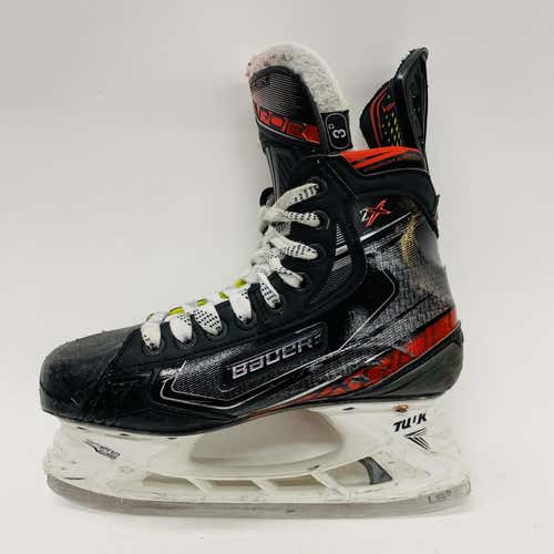 Junior Bauer Vapor 2X Regular Width Size 3 Hockey Skates