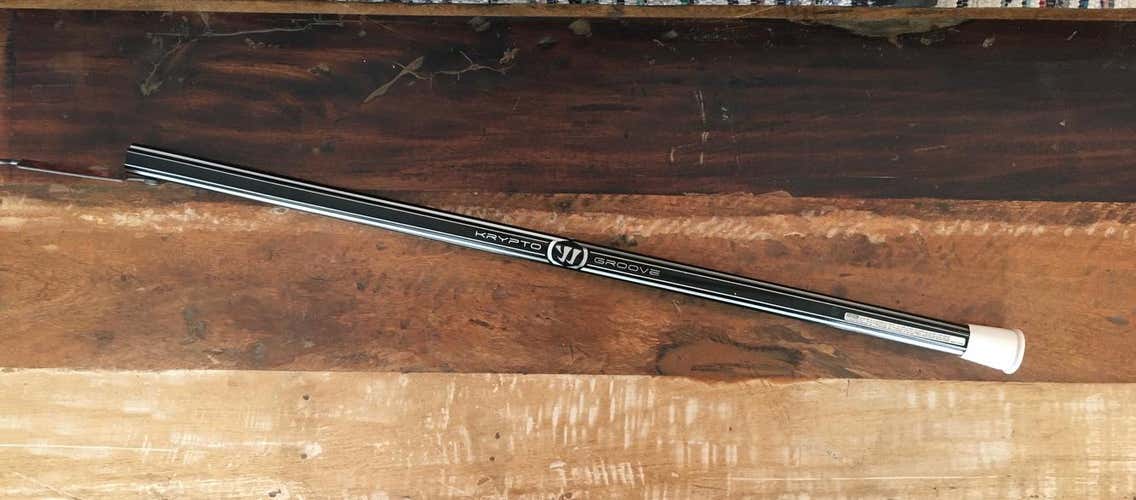 New Warrior Krypto Groove Black 30" Shaft