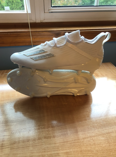 White New Adult Men's Size 10 (Women's 11) Molded Cleats Adidas Low Cut