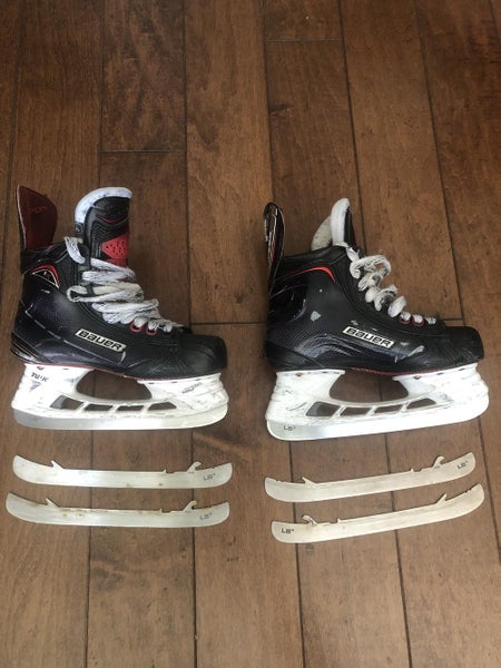 Used Junior Bauer Vapor 1X Hockey Skates Extra Wide Width Size 4