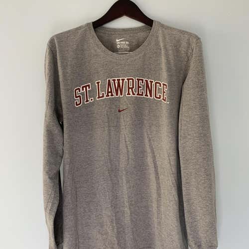 St. Lawrence XL Nike Shirt