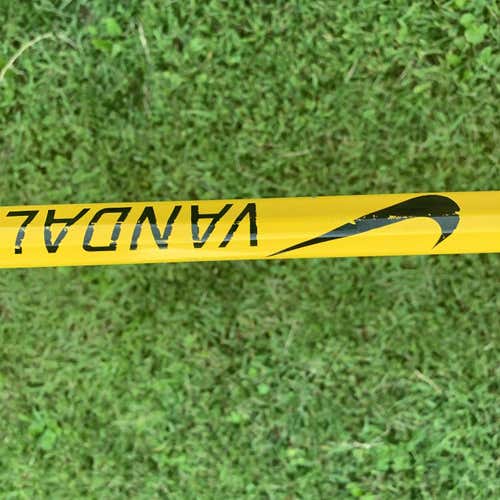 Gently Used Yellow Nike Vandal Shaft