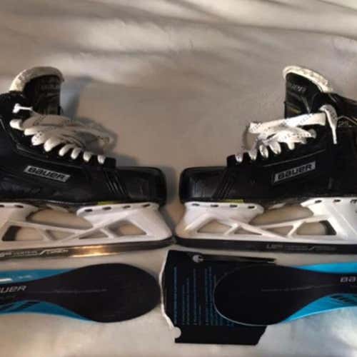 Bauer Supreme 2s Pro Size 5  Jr Goalie Skates